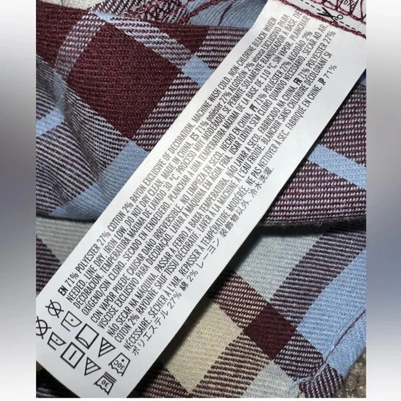 NWT Forever 21 Womens Cropped Burgundy & Blue Plaid Flannel Button Down Size S - Picture 7 of 7